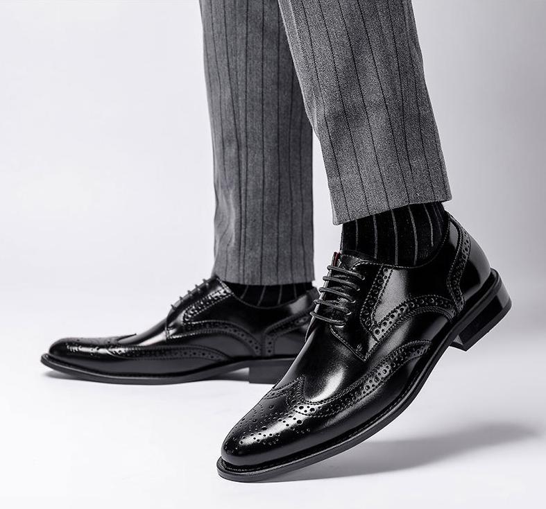Men's Classic Wingtip Brogue Derby Shoes