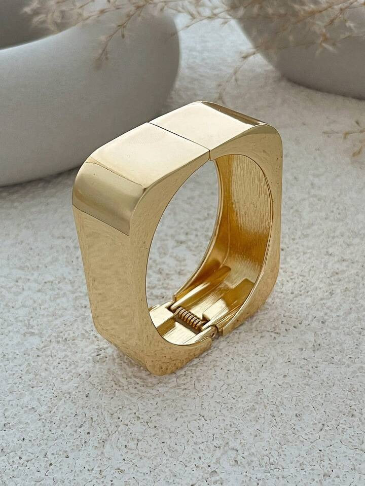 Geometric Cuff