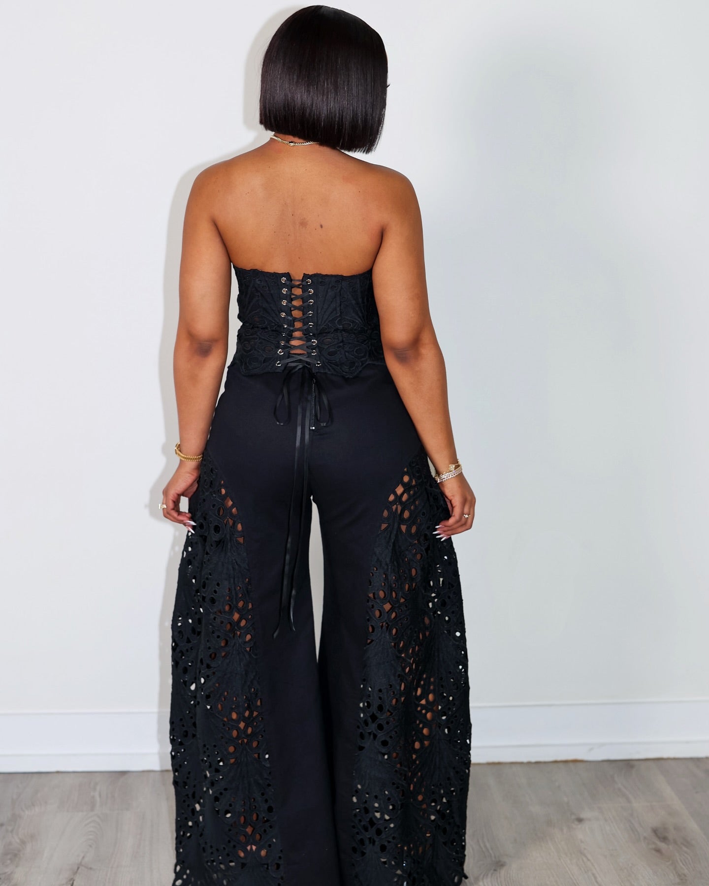 Classy Embroidered Pants Suit