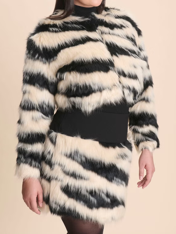 Chic Faux Fur Jacket Set